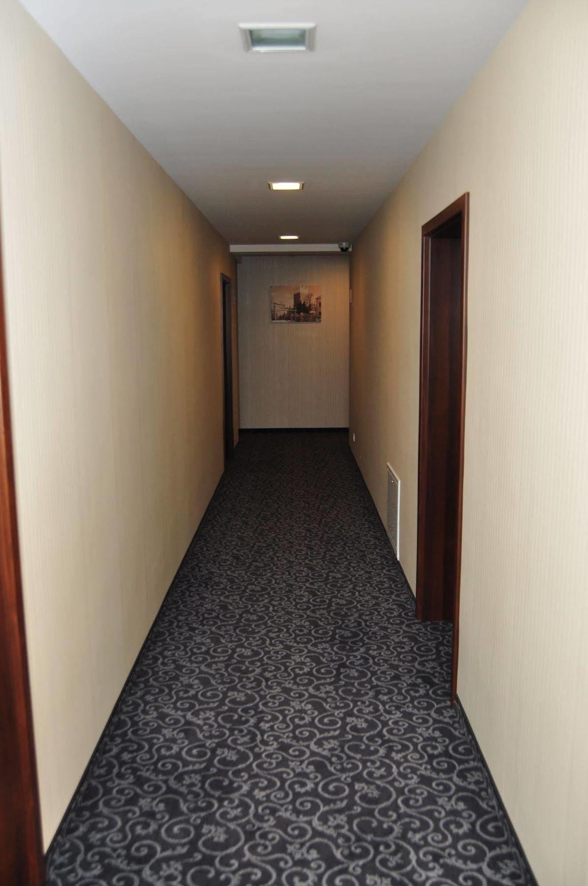 Hotel Dwor Dwikozy Exterior foto